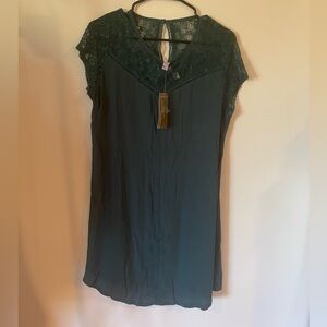 Elegant Green Lace Dress